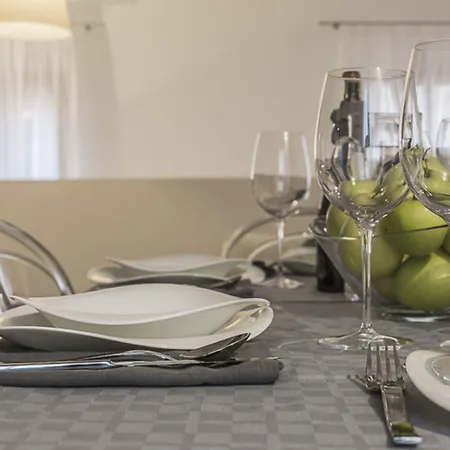 Ca' Rossini 2 Appartement *